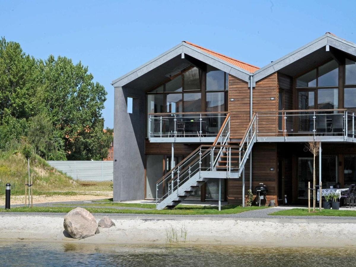 4 Person Holiday Home In Bogense Extérieur photo